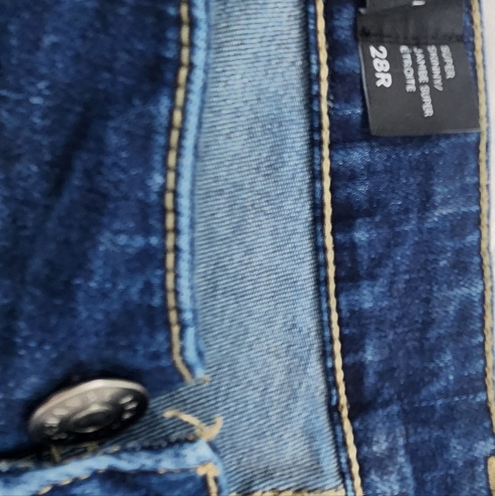 Armani Exchange size 28 R - Picture 3 of 4